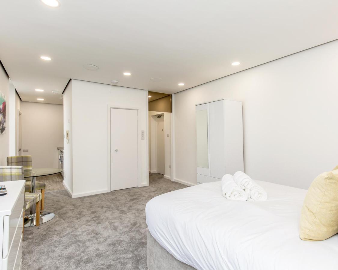 Appartement Refurbished Studio Next To The Royal Mile à Édimbourg Extérieur photo